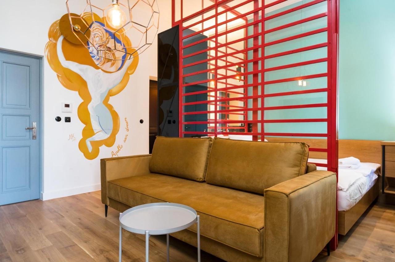 Goldfinger 3-Bed Unique Apartment In The Heart Of Podgorze Krakow Dış mekan fotoğraf
